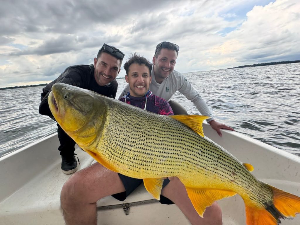 pesca con amigos servicio todo incluidi